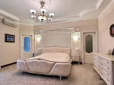 квартира за адресою Тополева вул., 4-8