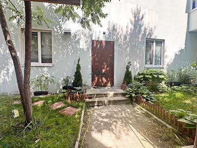 квартира за адресою 53-тя Садова вул., 16
