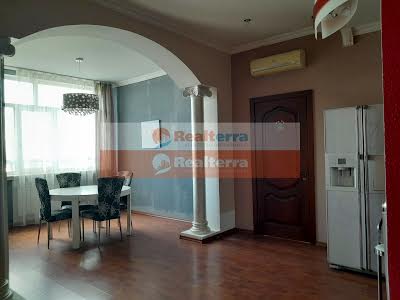 квартира за адресою Саксаганського вул., 121