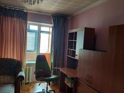 квартира по адресу Героев Днепра ул., 49