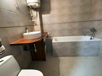 квартира по адресу Академика Глушкова просп., 9в