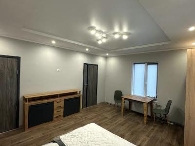квартира за адресою Ялинкова вул., 23