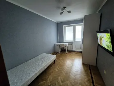 квартира за адресою Володимира Івасюка просп. (Героїв Сталінграду), 63
