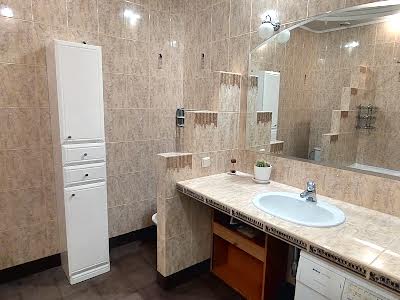 квартира за адресою Андрія Верхогляда вул. (Михайла Драгомирова), 4