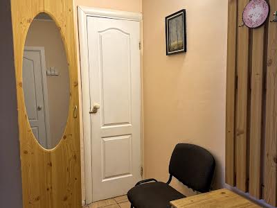 квартира за адресою Митрополита Василя Липківського вул. (Урицького), 32