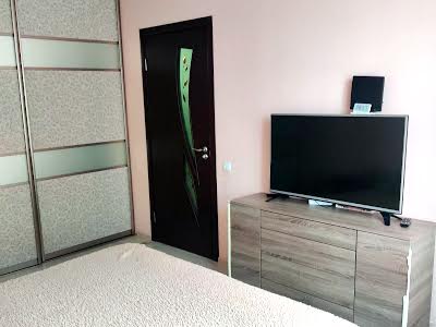 квартира по адресу Київська ул., 8а