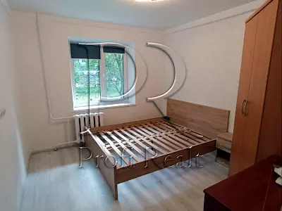 квартира по адресу Чернобыльская ул., 11