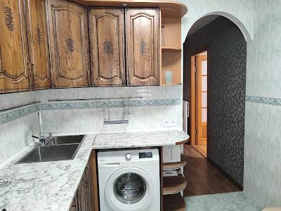 квартира по адресу Богдановская ул., 1