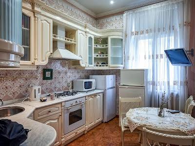 квартира за адресою Богдана Хмельницького вул., 27
