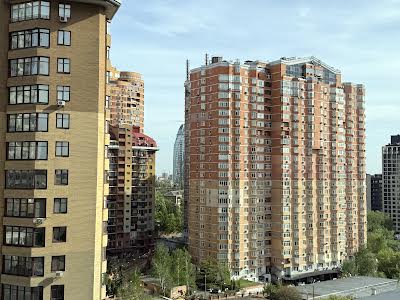 квартира по адресу Евгения Коновальца ул. (Щорса), 30