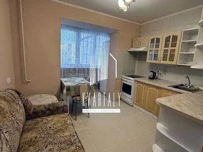 квартира по адресу Миколы Бажана просп., 9