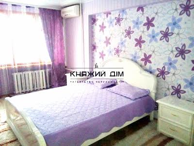 квартира за адресою Велика Васильківська вул. (Червоноармійська), 124-А