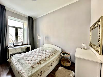 квартира за адресою Саксаганського вул., 44
