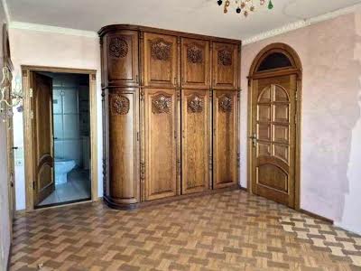 квартира за адресою Клінічна вул., 23/25