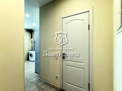 квартира за адресою Героїв Крут вул., 16