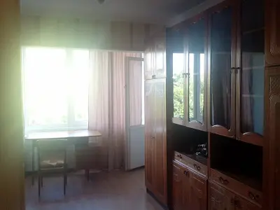 квартира за адресою Солом'янська вул., 10
