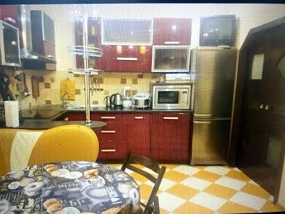 квартира за адресою Драгоманова вул., 6-А