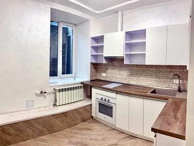 коммерческая по адресу Киев, Дарвіна ул., 10