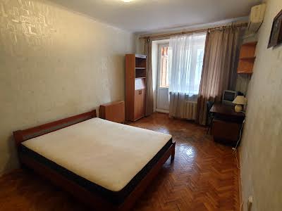 квартира по адресу Мирослава Поповича ул. (Семашка), 21
