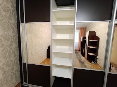 квартира за адресою Олени Теліги вул., 13/14