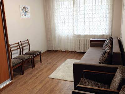 квартира за адресою Машинобудівна вул., 14