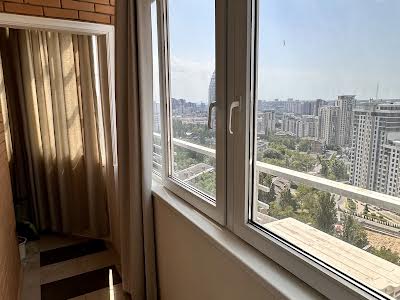 квартира по адресу Евгения Коновальца ул. (Щорса), 32-В
