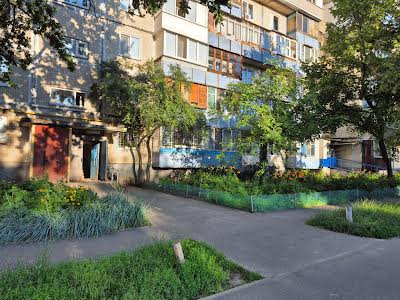 квартира по адресу Кондратюка Юрия ул., 4-Б
