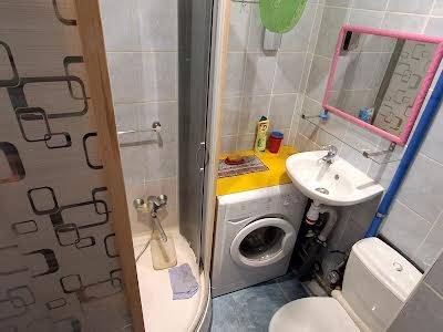 квартира за адресою Автозаводська вул., 87-А