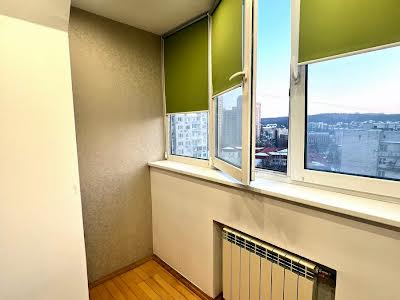 квартира по адресу Голосеевский просп. (40-летия Октября), 15-А