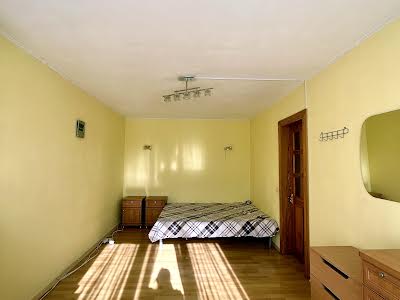 квартира за адресою Героїв Дніпра вул., 38-Е