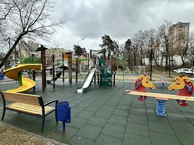 квартира за адресою Василя Стуса вул., 7-Б
