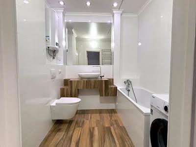 квартира за адресою Драгоманова вул., 2-Б