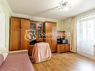 квартира за адресою Петропавлівська вул., 13/8