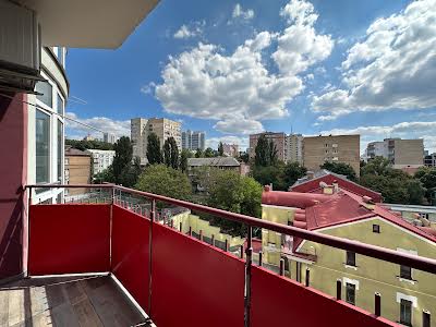 квартира за адресою Олександра Кониського вул., 44