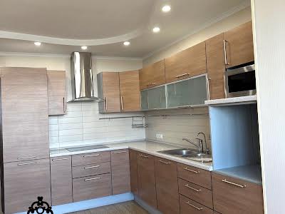 квартира за адресою Вишневе, Машинобудівників вул., 17а