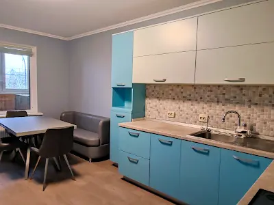 квартира по адресу Академика Глушкова просп., 9е