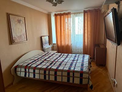 квартира за адресою Ентузіастів вул., 9