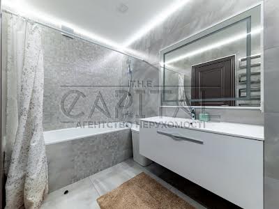 квартира за адресою Полтавська вул., 10