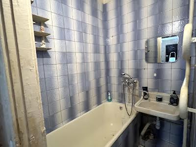 квартира за адресою Політехнічна вул., 3
