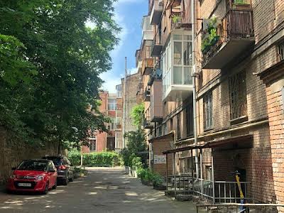 квартира по адресу Алли Горської пер. (Чеслава Бєлінського), 10