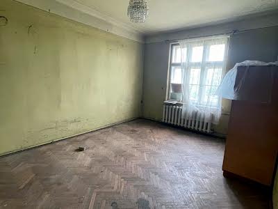 квартира по адресу Ивана Франко ул., 1