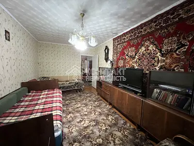 квартира за адресою Перемоги просп., 74г