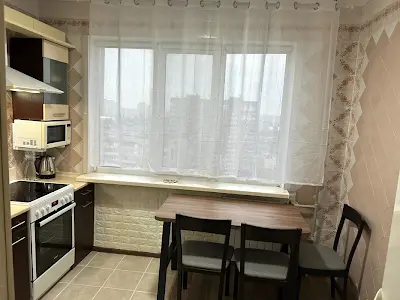 квартира по адресу Киев, Озёрная ул., 6