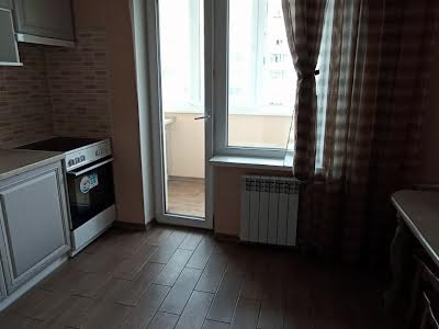 квартира по адресу Драгоманова ул., 3