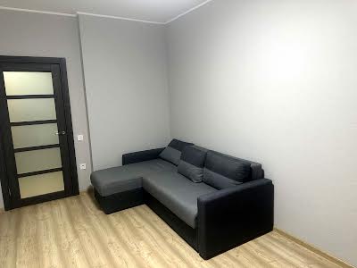 квартира за адресою Гліба Бабіча вул. (Канальна), 8б