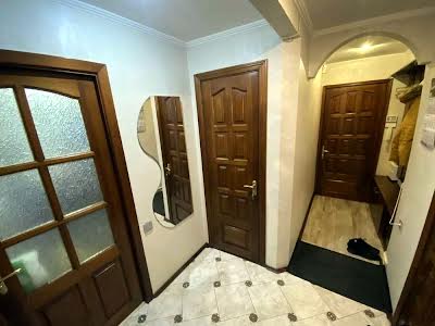 квартира по адресу Леси Украинки бульв., 16а