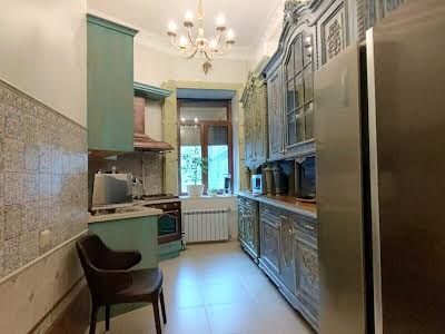 квартира по адресу Михайловская ул., 24-В