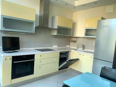 квартира за адресою Дмитрівська вул., 82