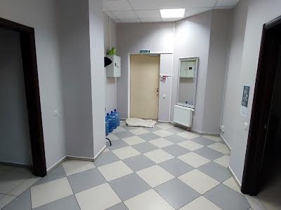 комерційна за адресою Кловський узвіз, 7a