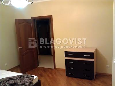 квартира за адресою Ніжинська вул., 5
